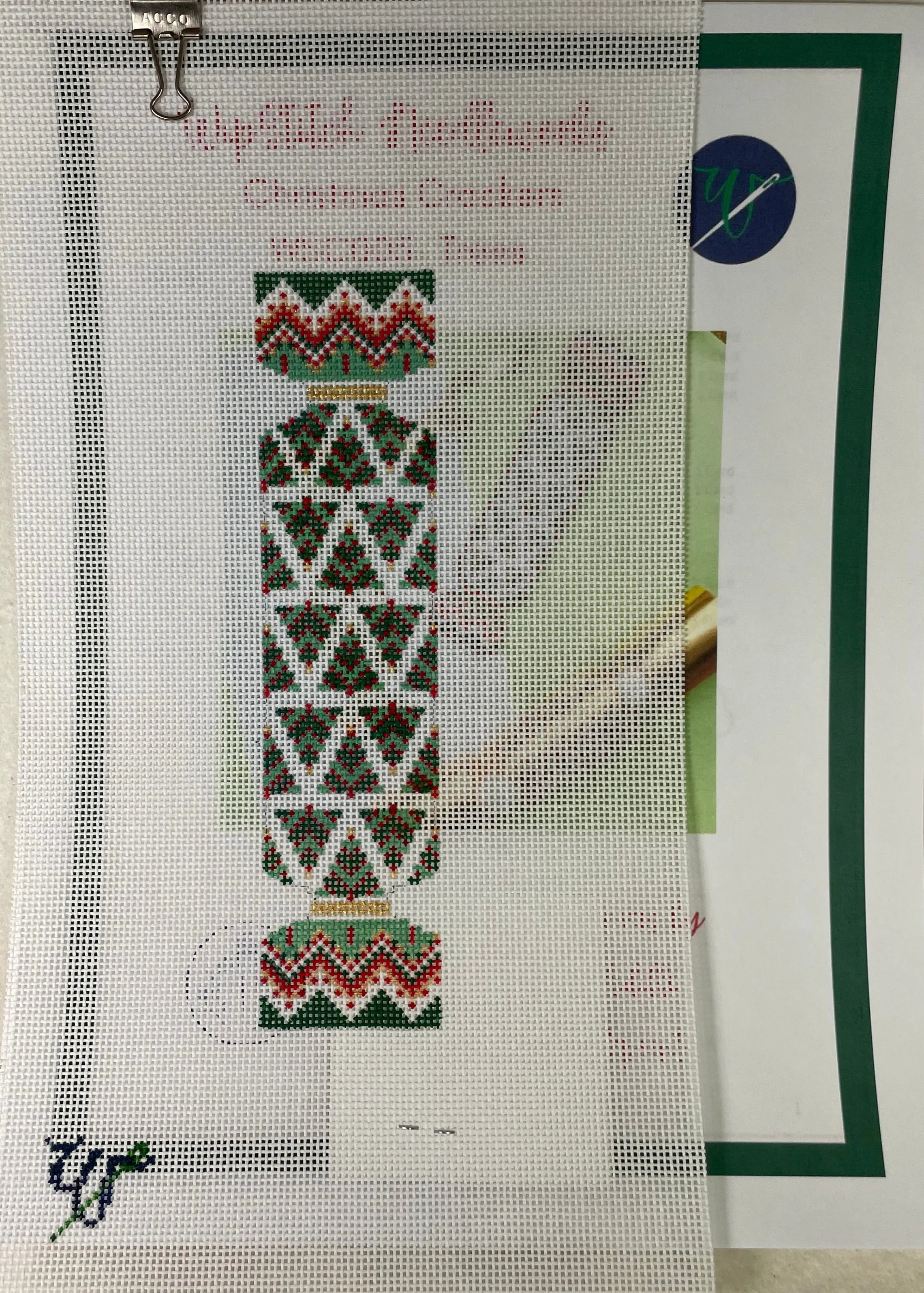* Wipstitch Needleworks 005 Trees Cracker (with Stitch Guide)