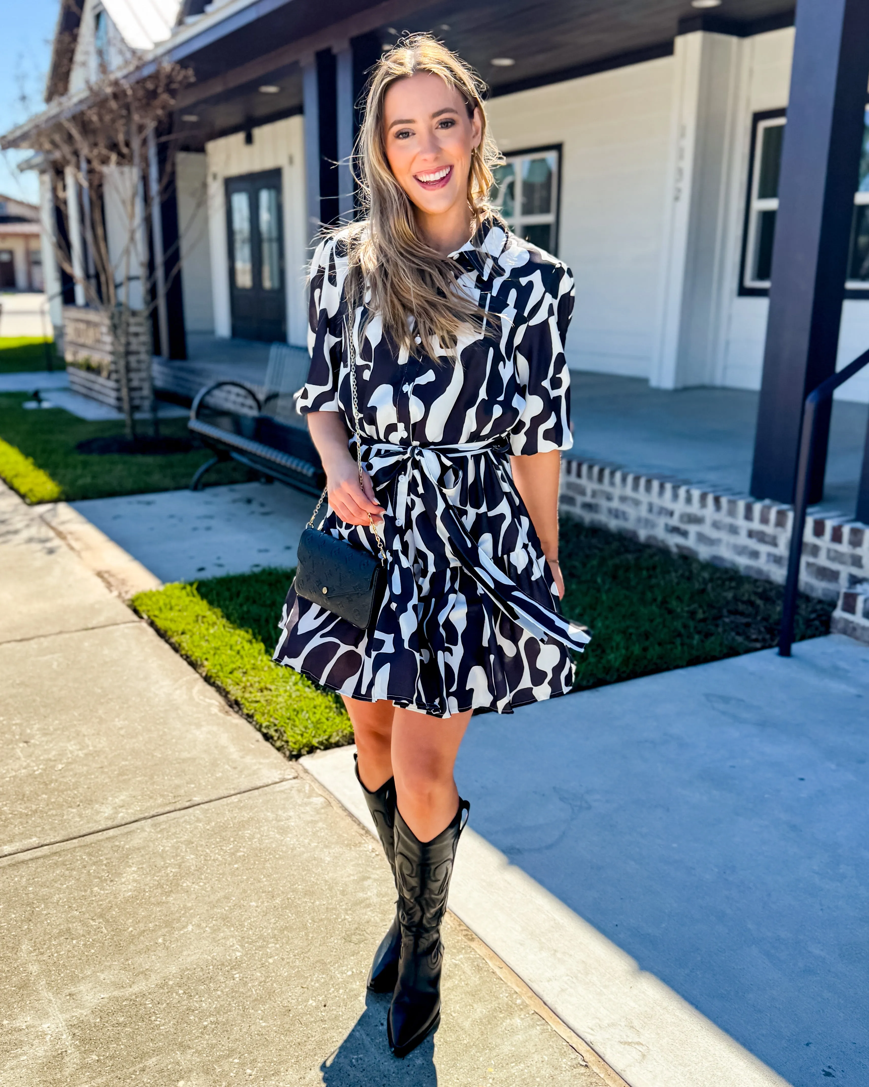 Abstract Print Collared Dress in Black Mix