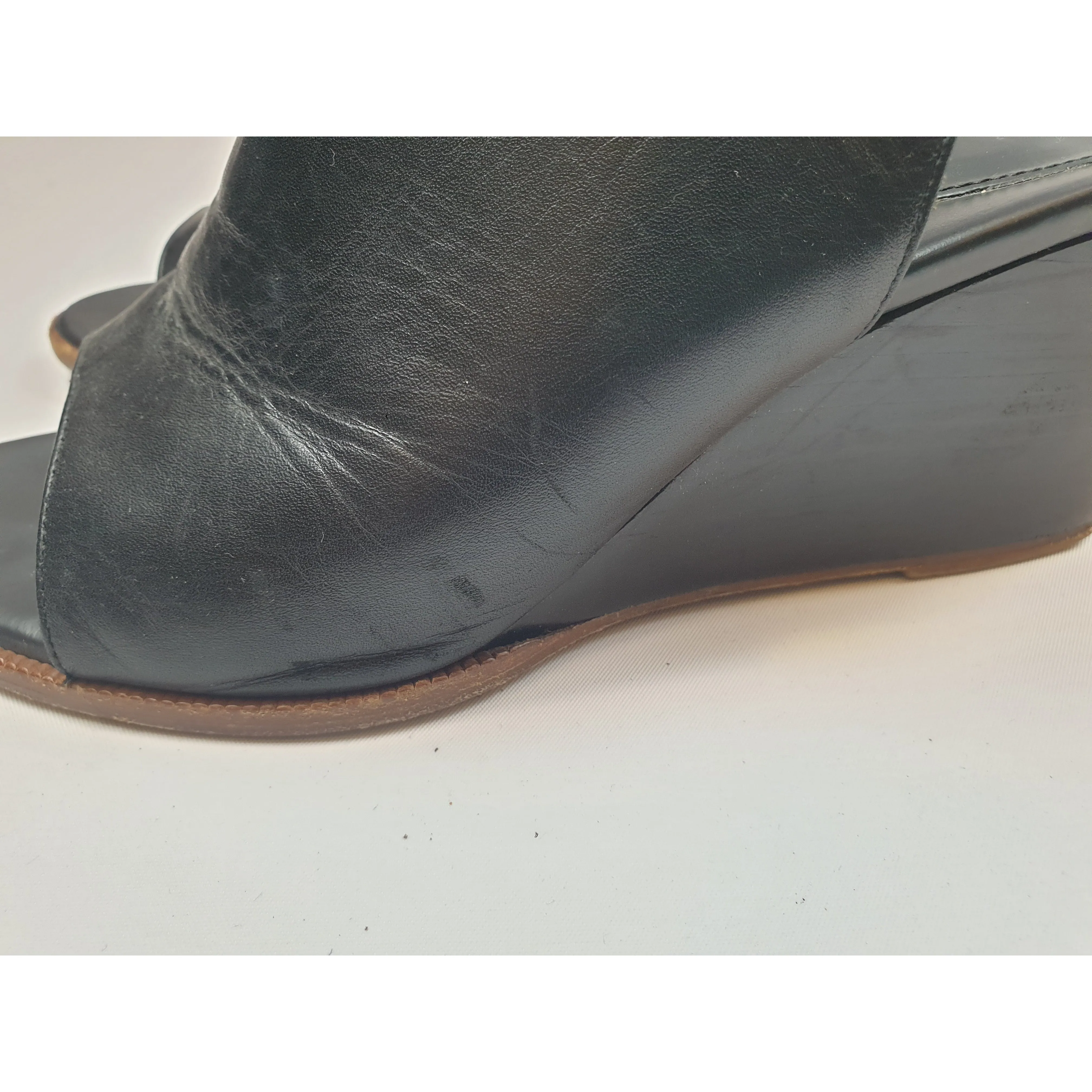 & Other Stories black leather wedge style slingbacks shoes size 37