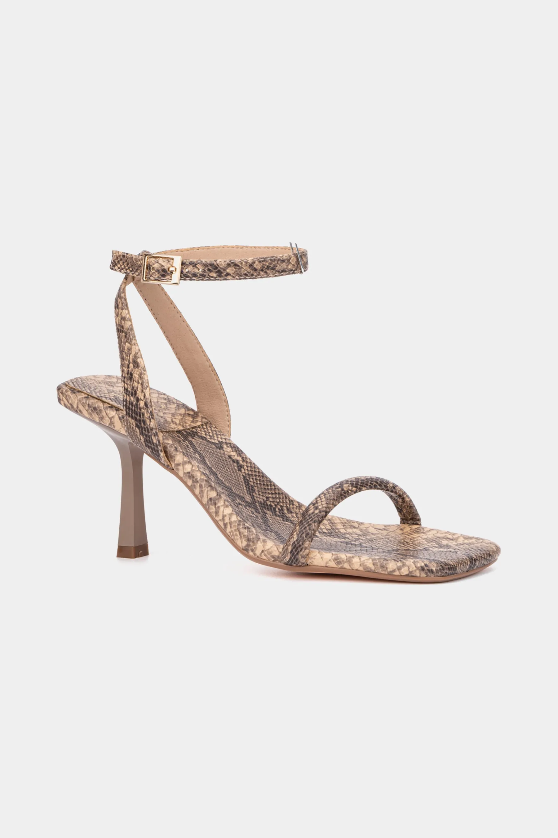 Ashlyn Ankle Strap Sandals