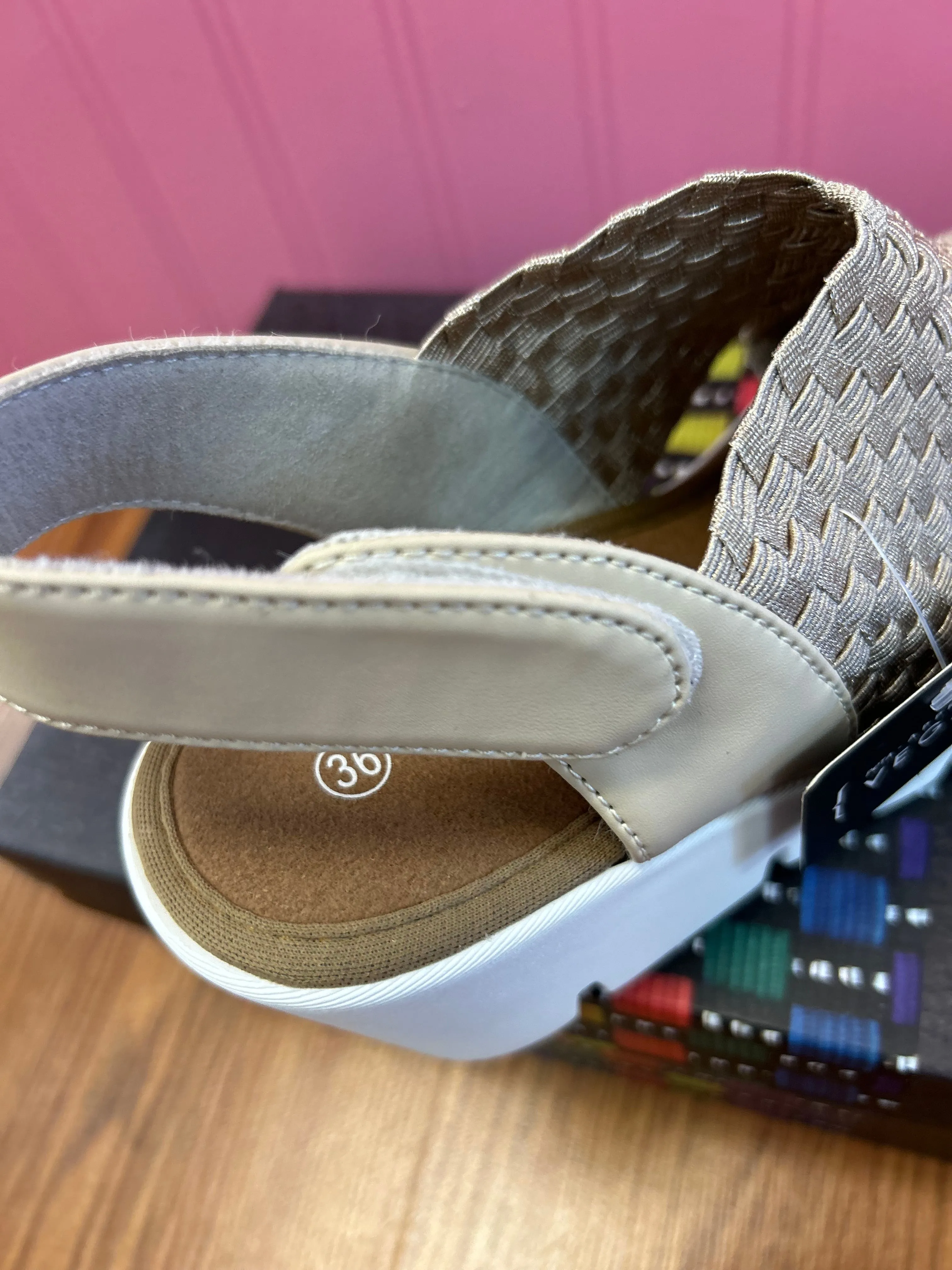Beatrice Sandal by Bernie Mev