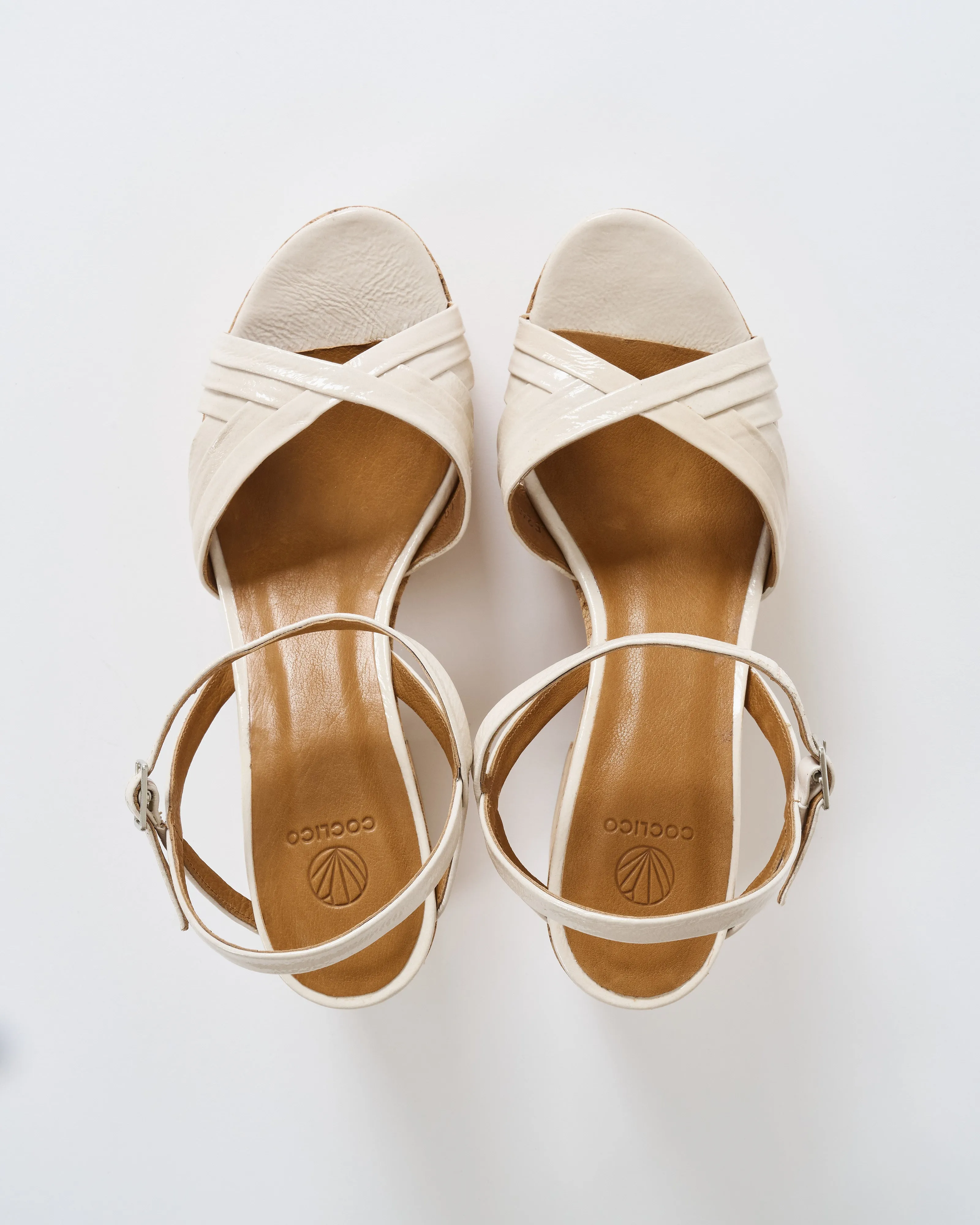 bee wedge