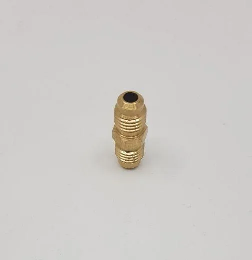 Brass Gas fitting 1-4 Flare Double Union for 1-4 Flare 01-1703