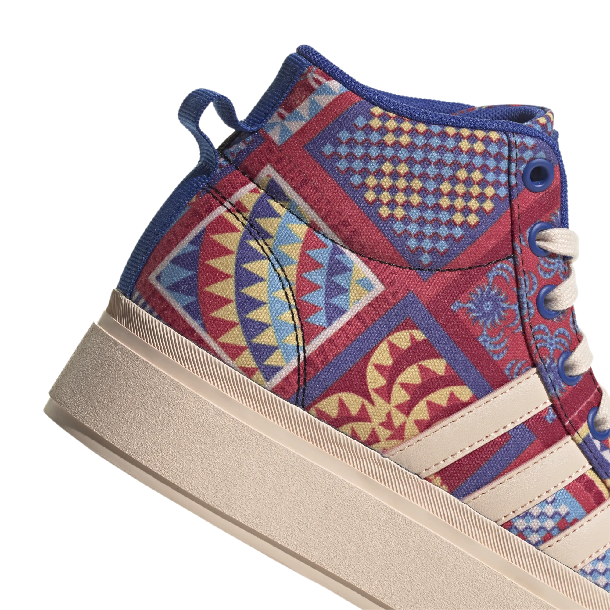 Bravada 2.0 Platform Mid Shoes