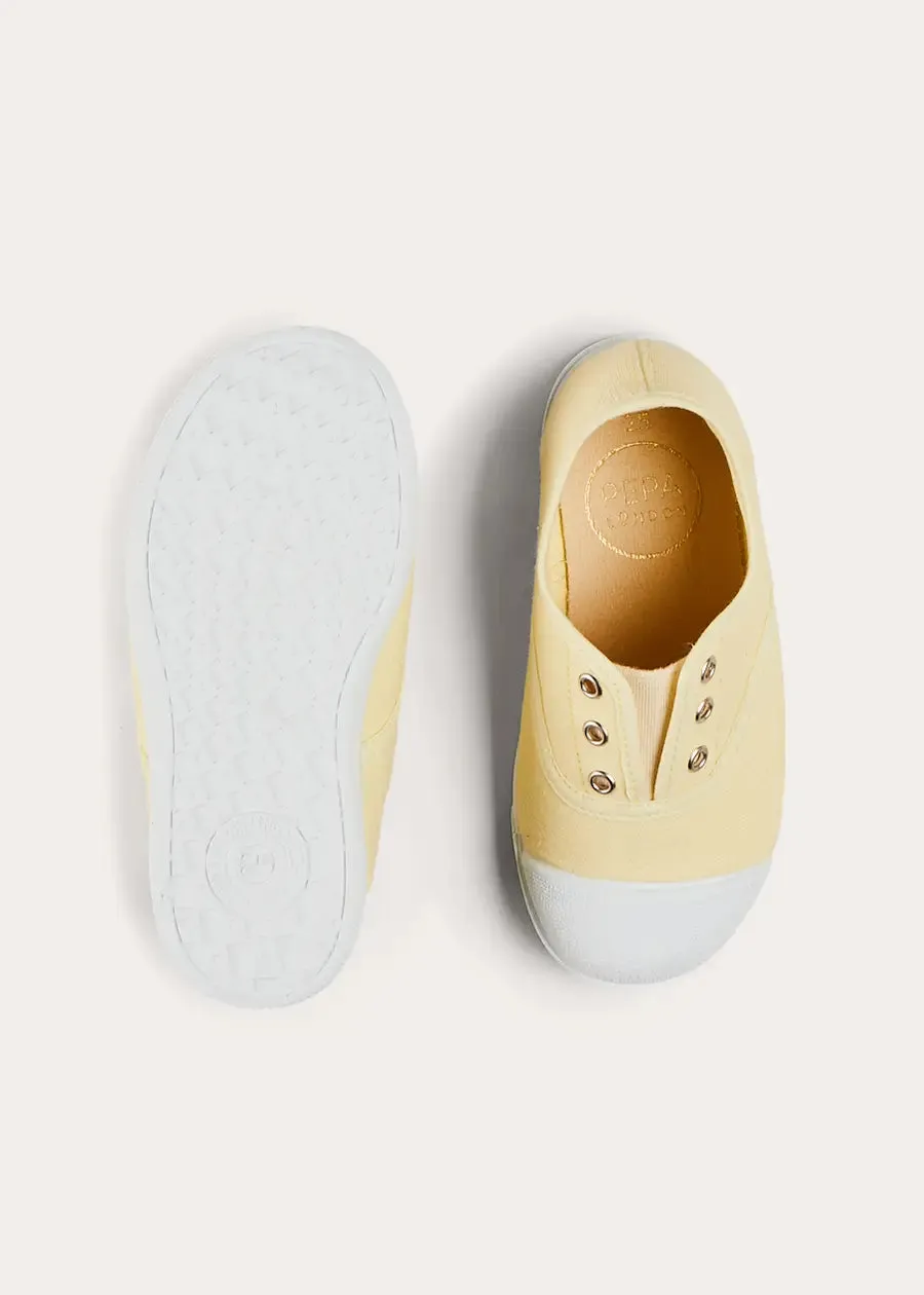 Canvas Plimsols in Cream (20-35EU)