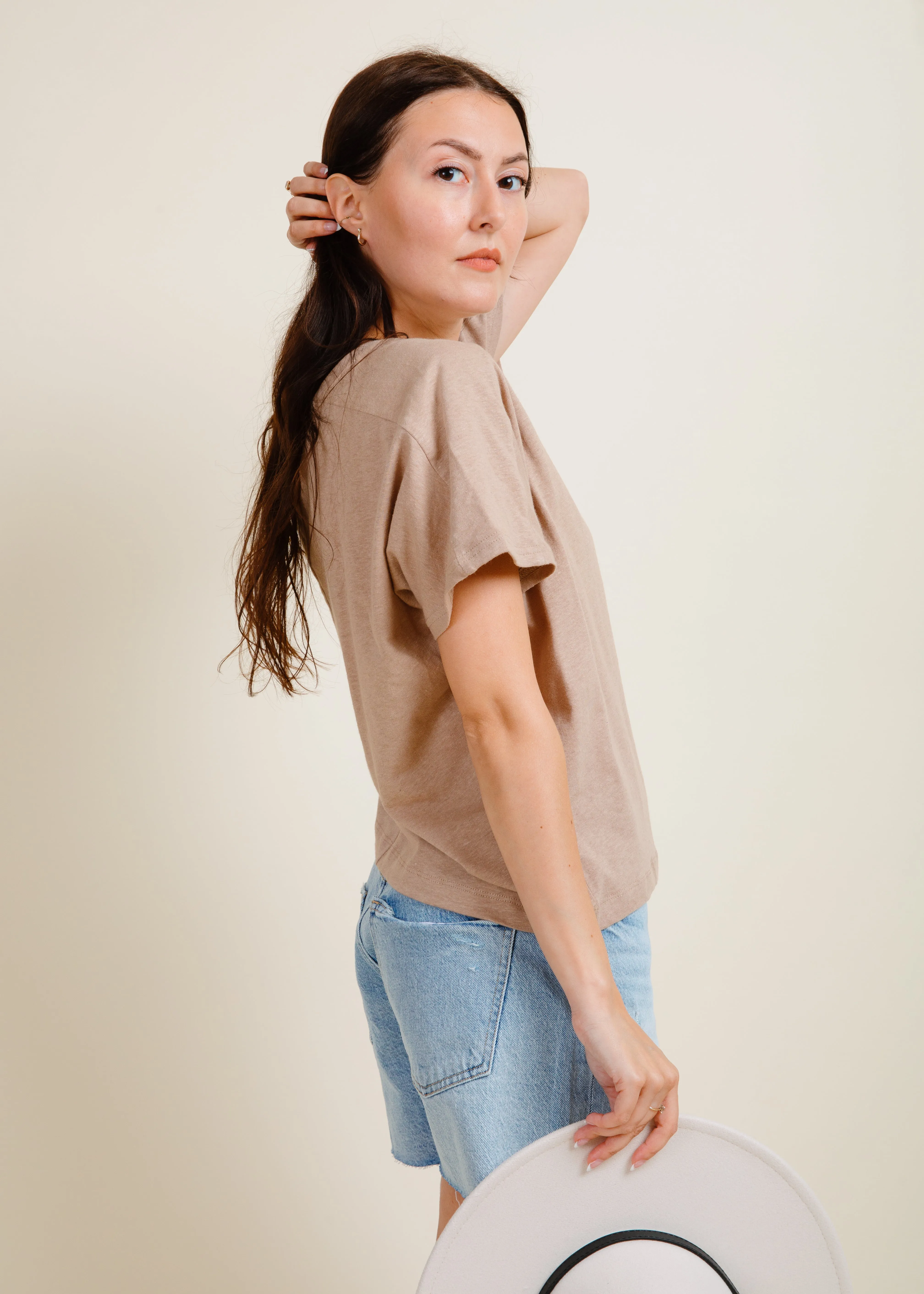 Carter Tee - Mocha
