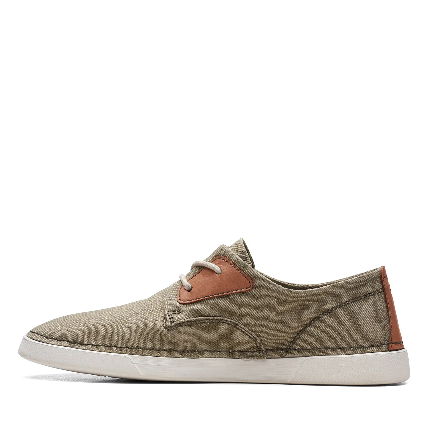 CLARKS  GERELD TIE (WIDE FIT)