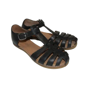 Closed Toe Sandals