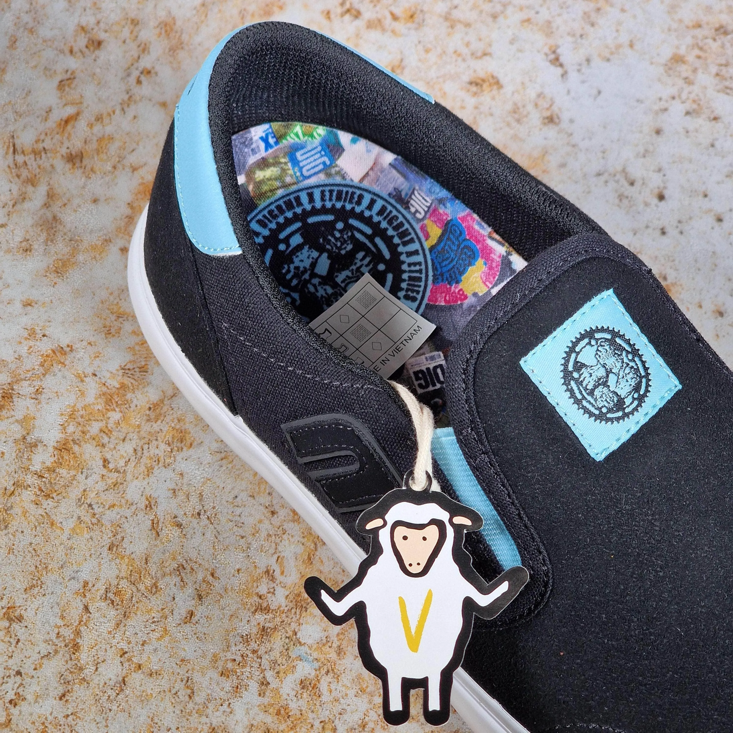 Etnies Lo-Cut Slip x Dig Shoes Black / Blue