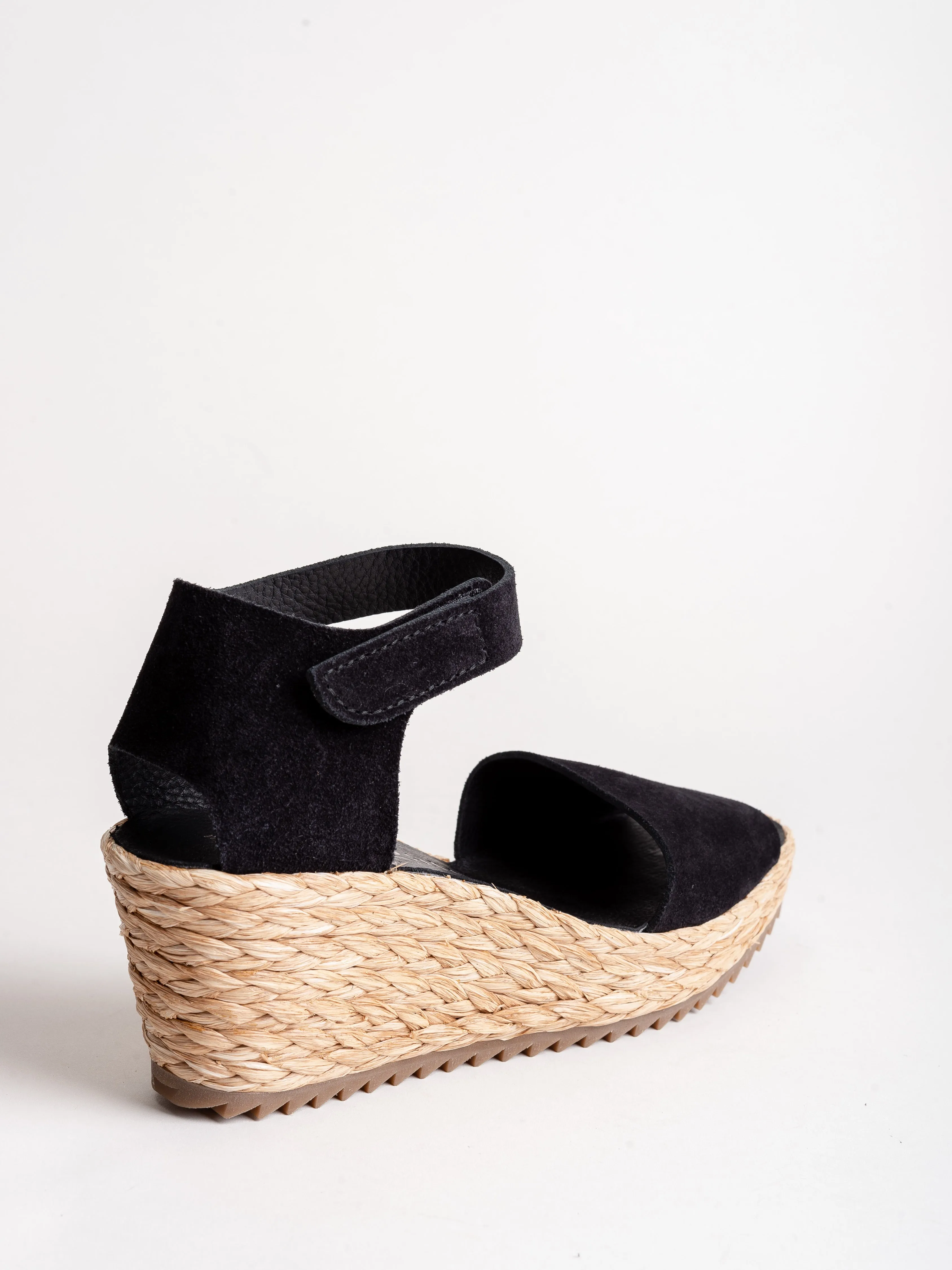 fandra wedge - black castoro