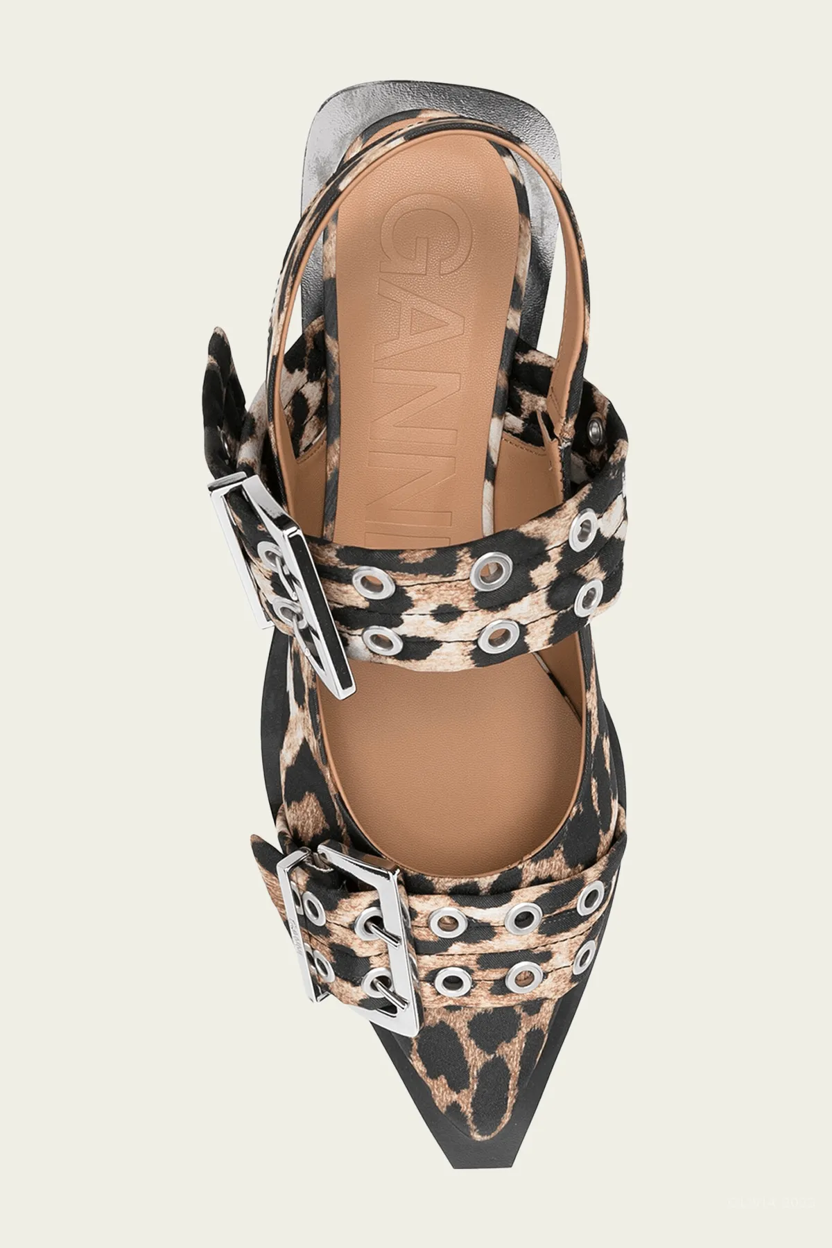 Feminine Buckle Ballerina Satin Print in Leopard