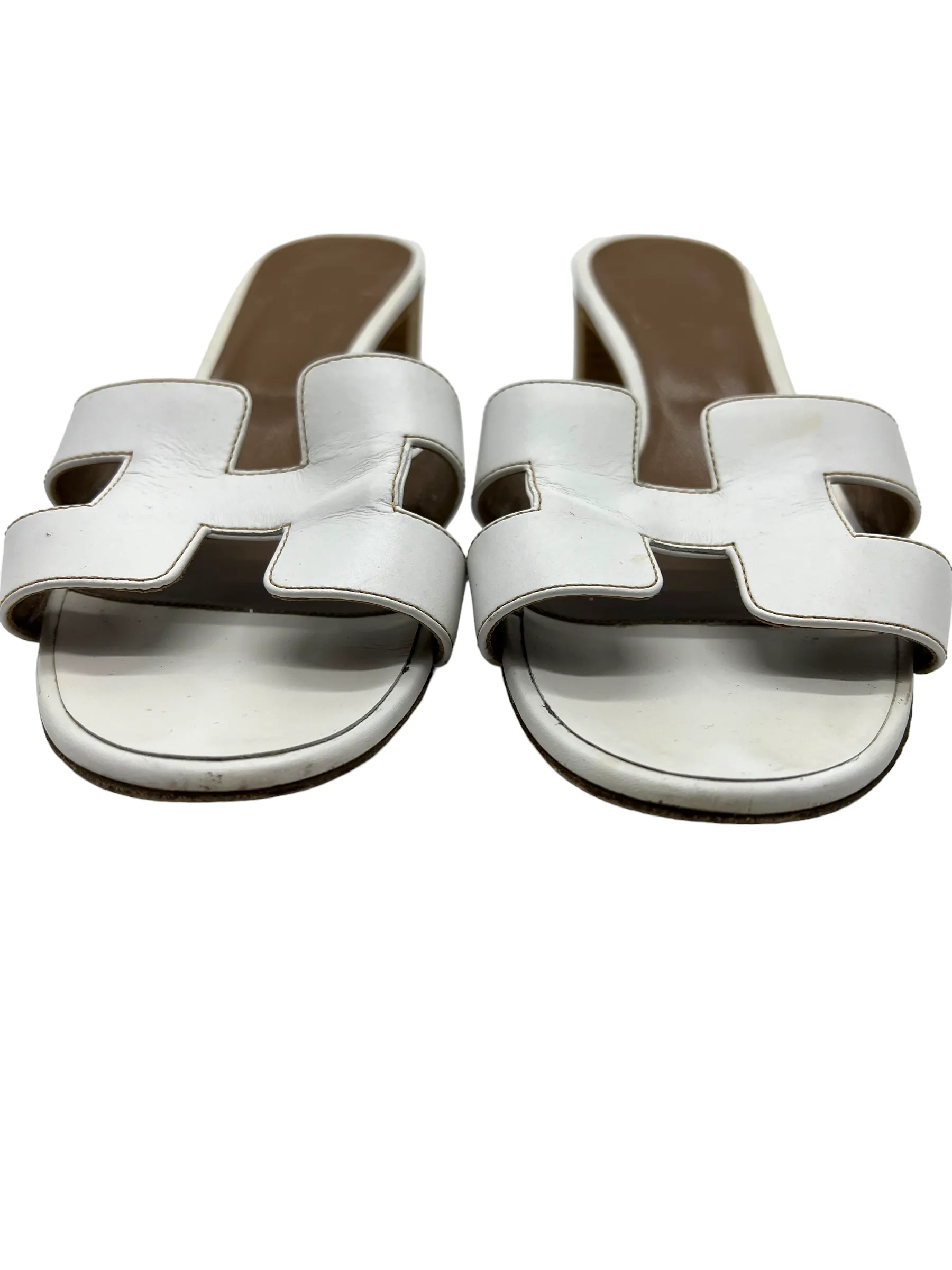 Hermes White Size 38 Oasis Sandals