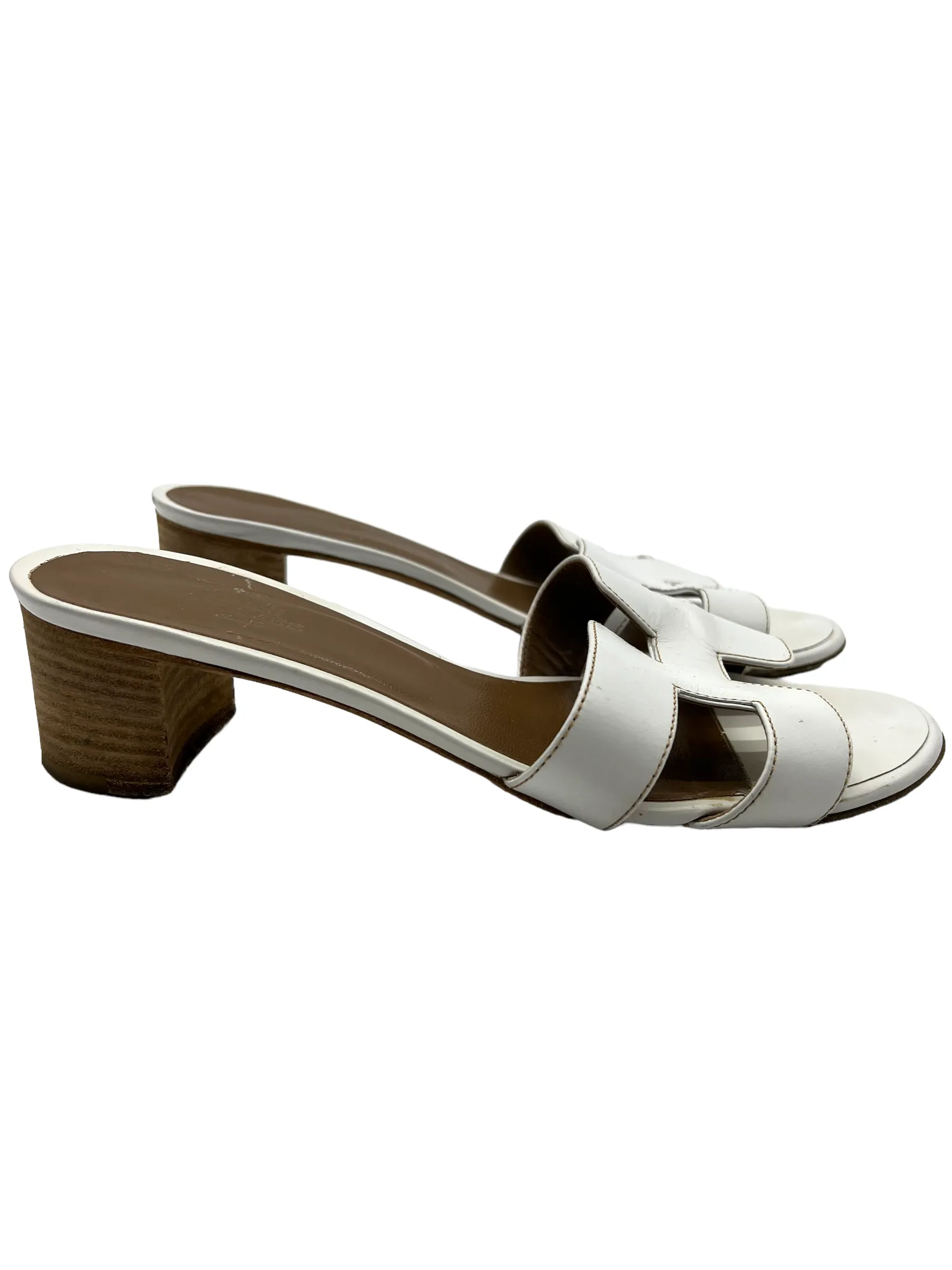 Hermes White Size 38 Oasis Sandals