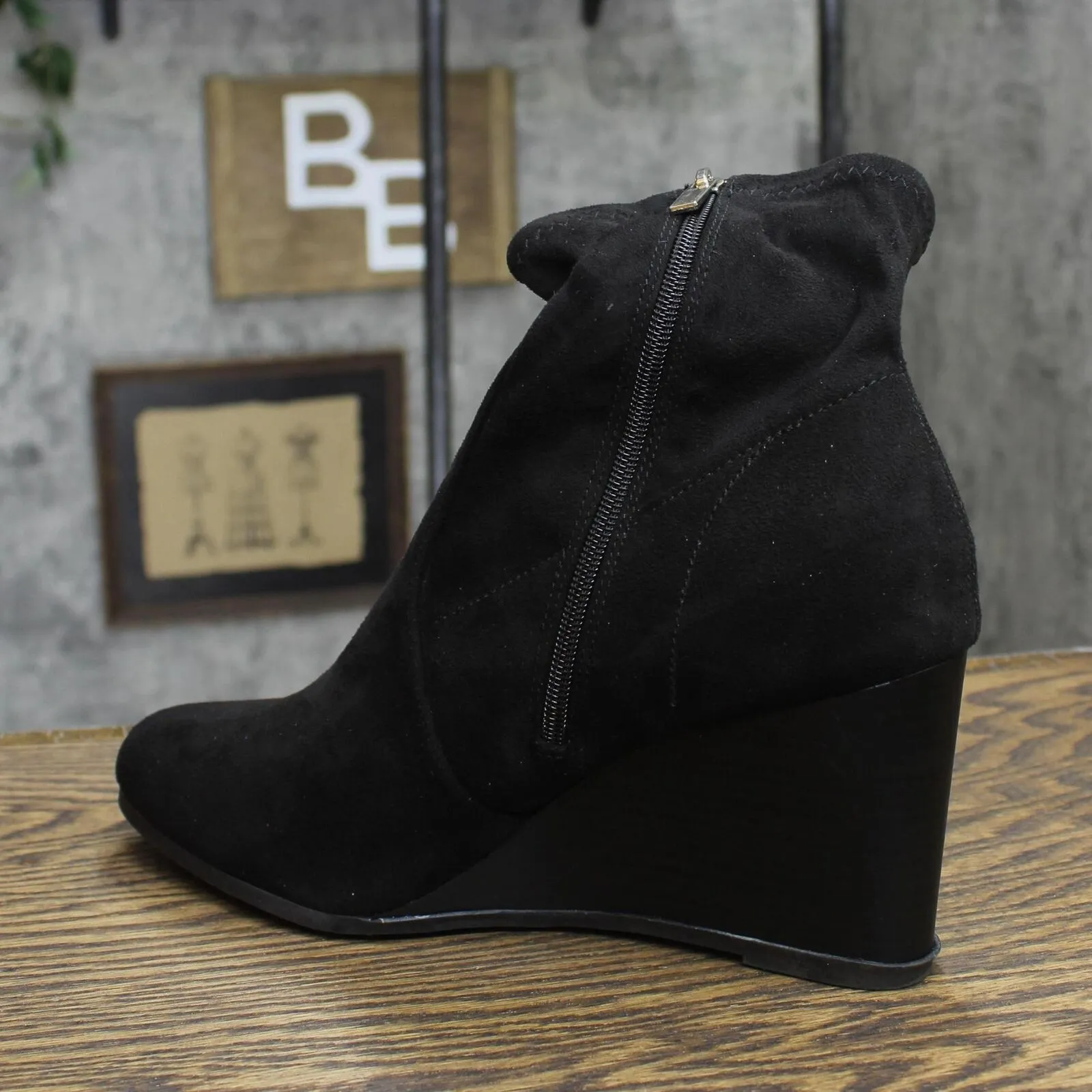 Journee Collection Women's Hepburn Wedge Bootie Shoes HEPBURN-BOOTIES Black 12M