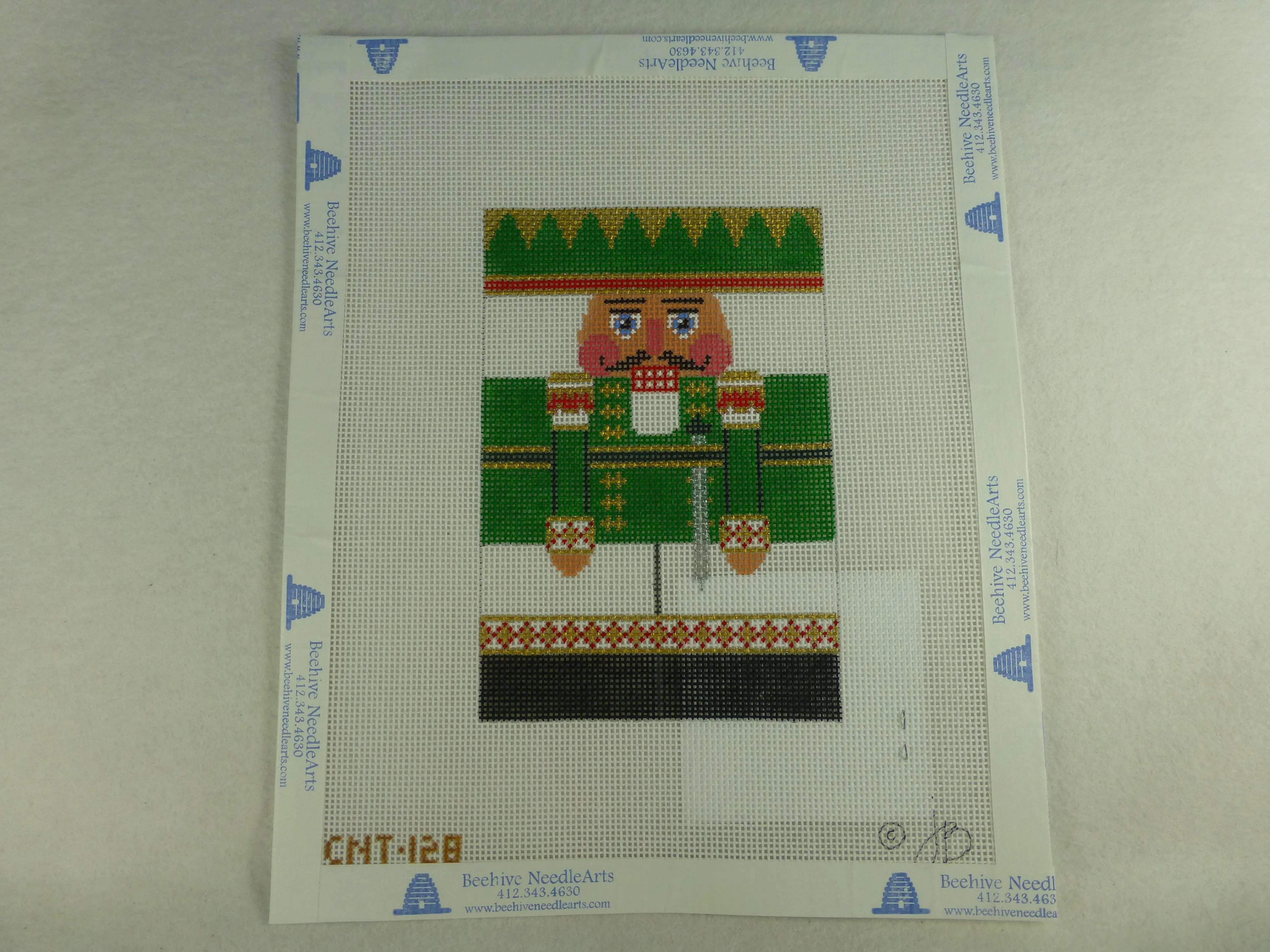 Julia's Needleworks CNT128 Green Prince