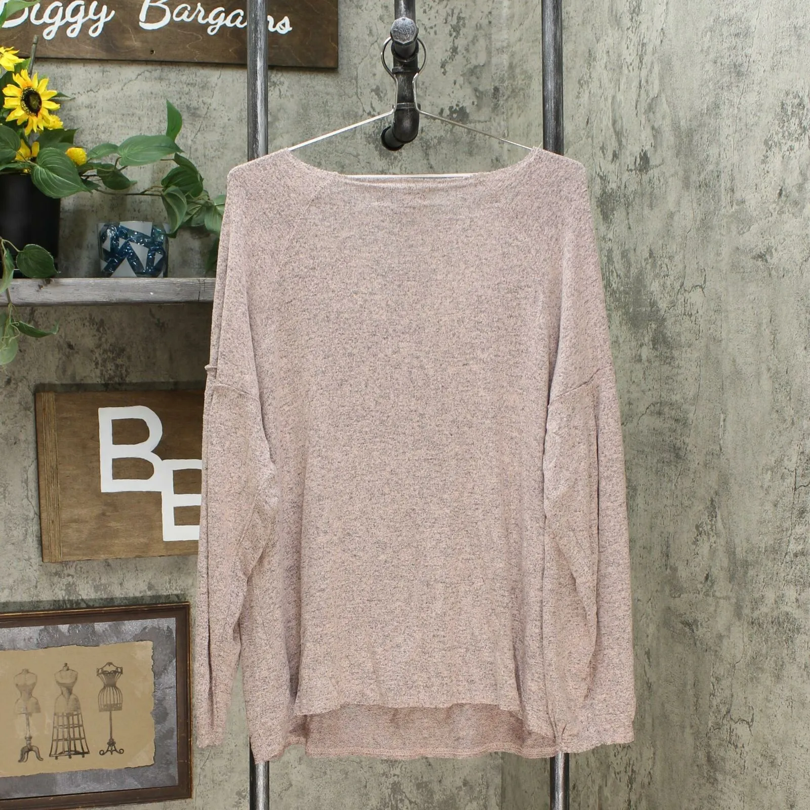 Knox Rose Women's Radiate Love Long Sleeve Scoop Neck Top