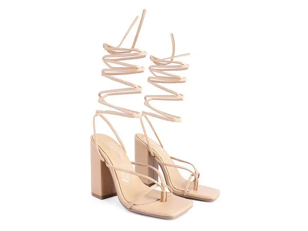 LACE UP BLOCK HEELED SANDAL