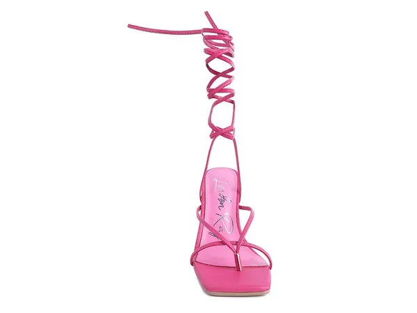 LACE UP BLOCK HEELED SANDAL