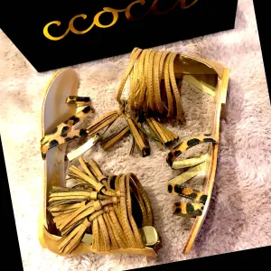 Leo Sandals
