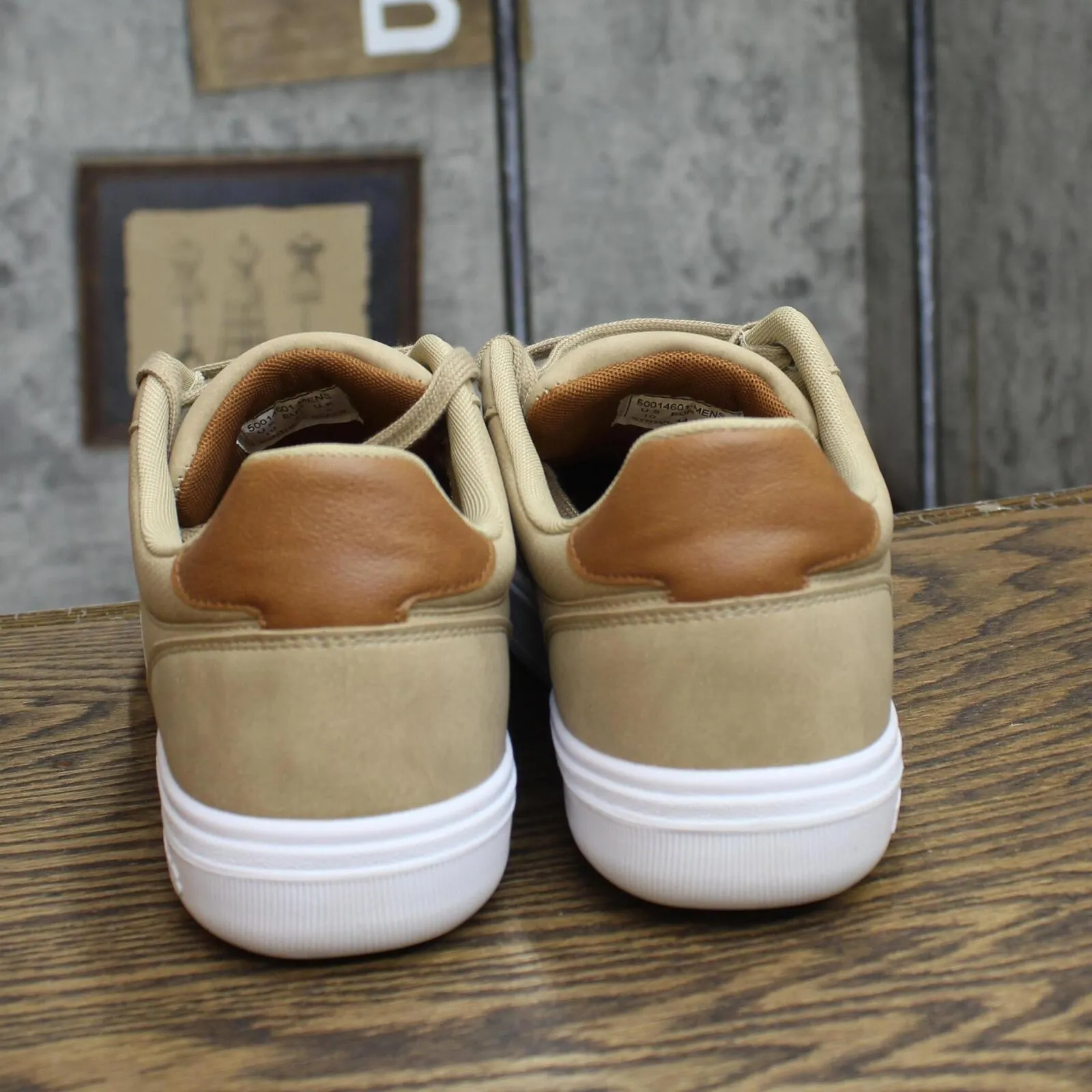 Levi's Mens Gavin Synthetic Leather Casual Lace Up Sneaker Light Tan Brown 10