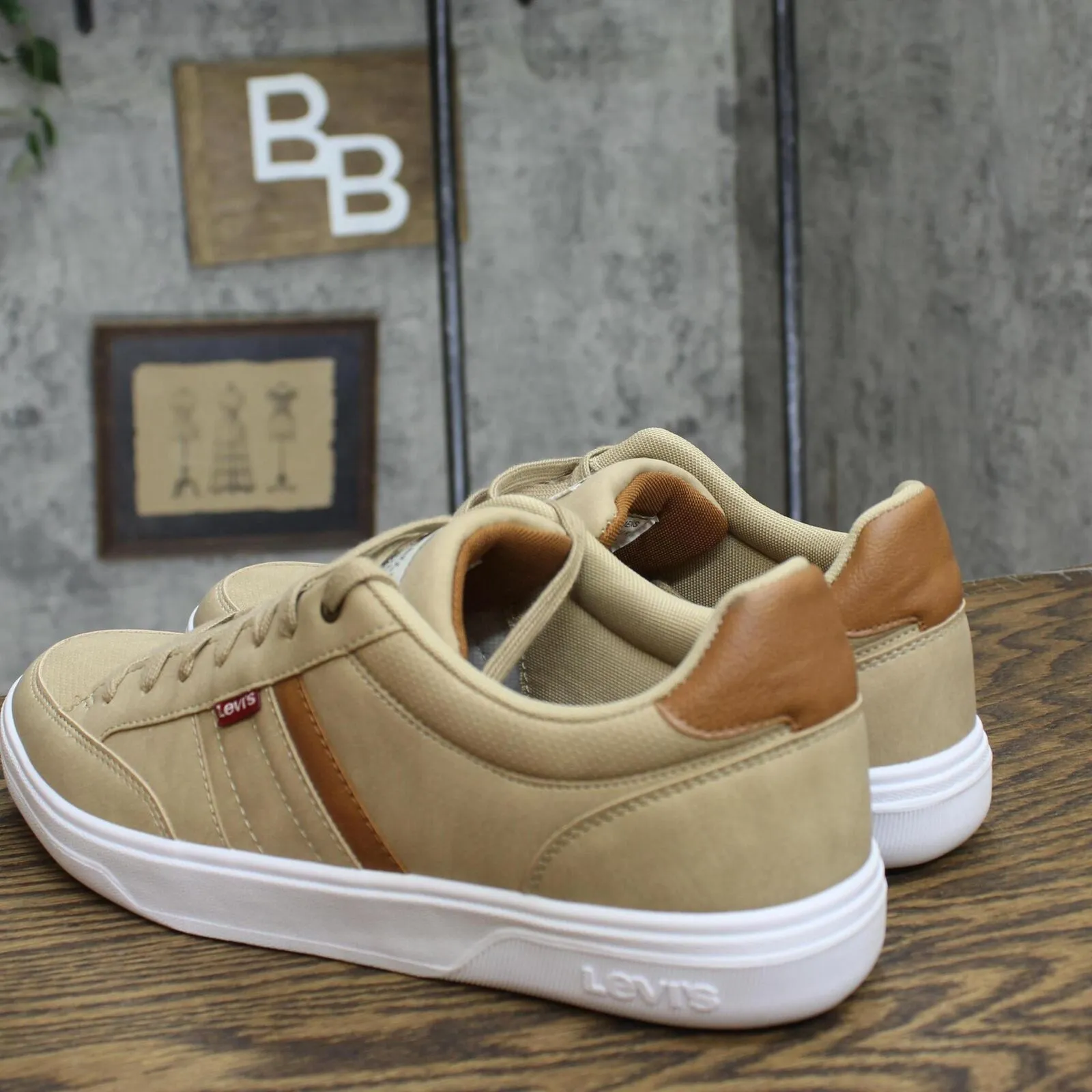 Levi's Mens Gavin Synthetic Leather Casual Lace Up Sneaker Light Tan Brown 10