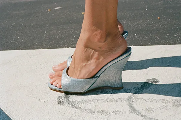 LIDO WEDGE, DELPHI