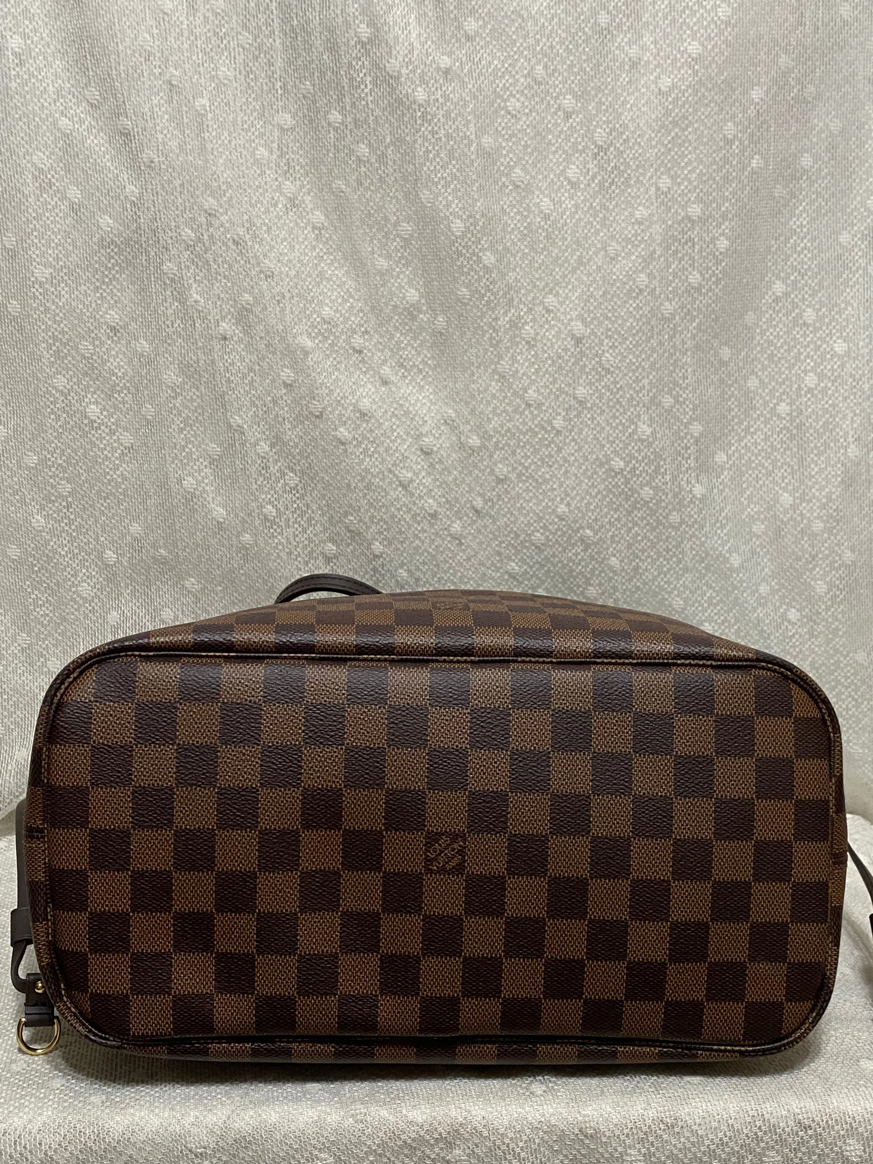 Louis Vuitton Damier Ebene Neverfull MM Tote