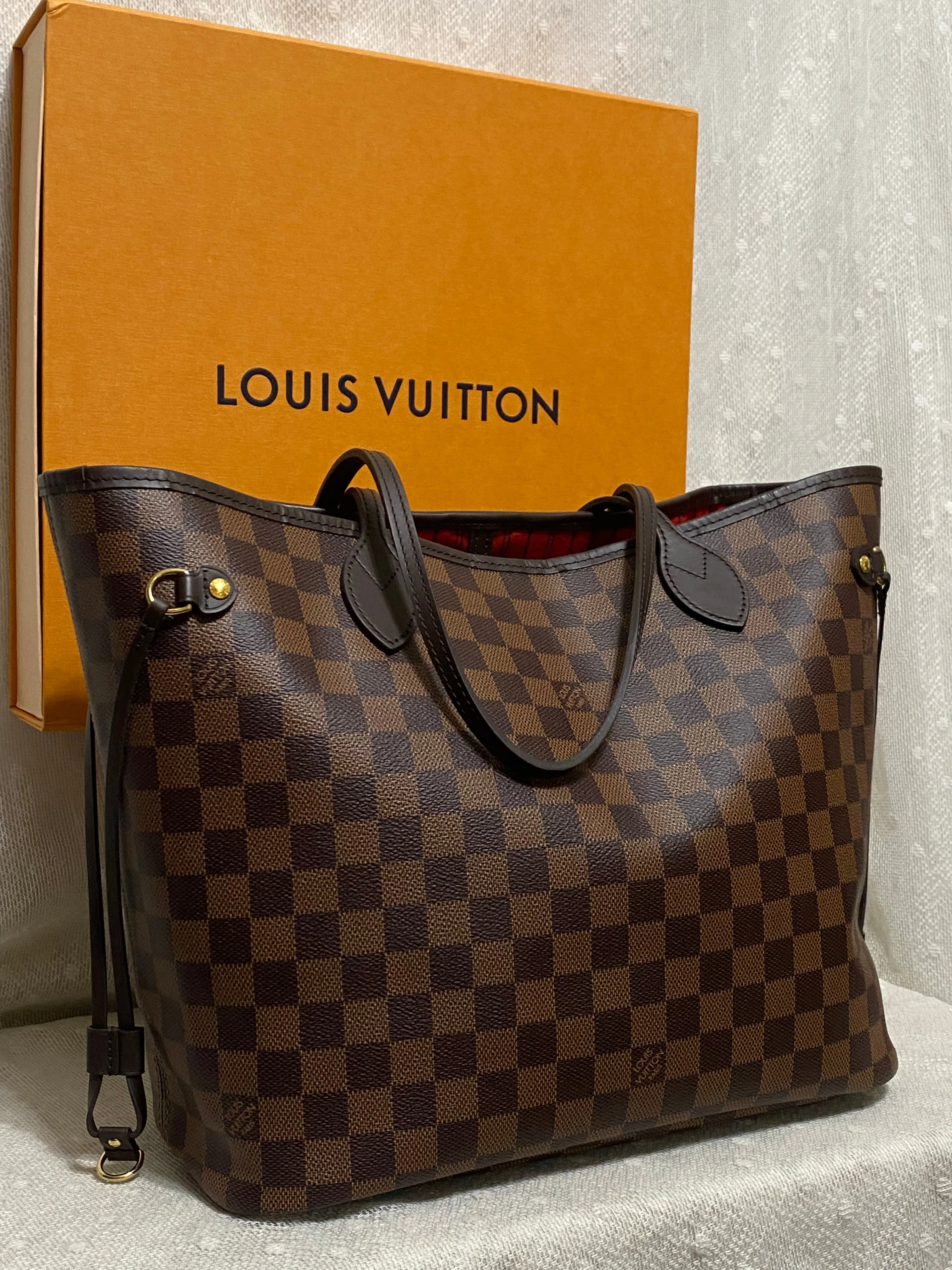 Louis Vuitton Damier Ebene Neverfull MM Tote