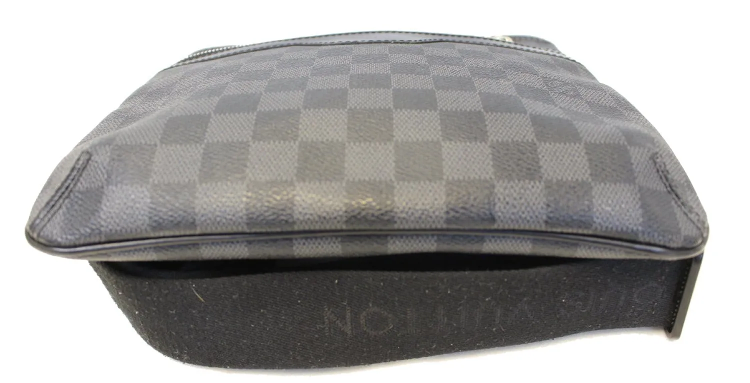 LOUIS VUITTON Damier Graphite Pochette Bosphore Crossbody Bag