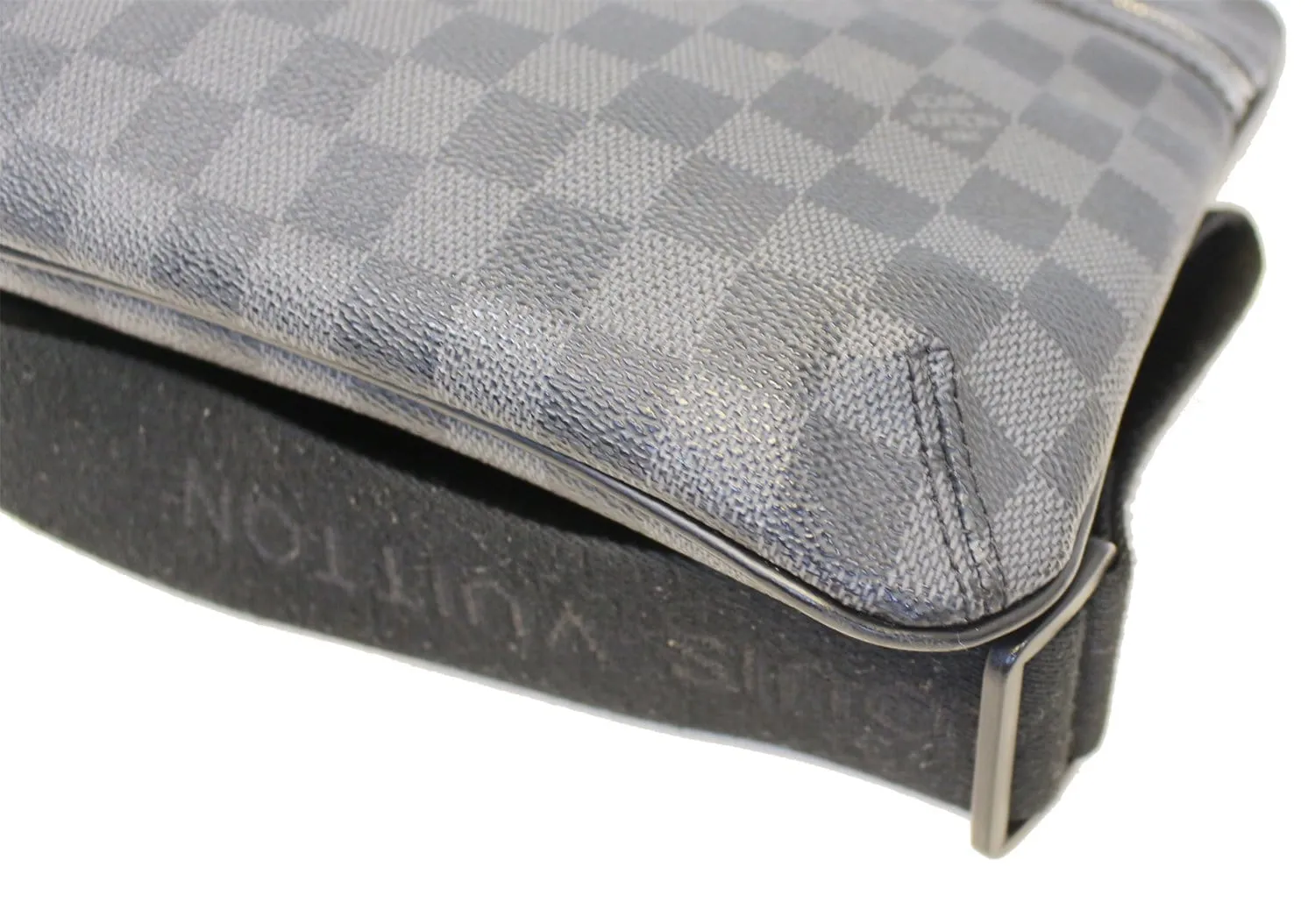 LOUIS VUITTON Damier Graphite Pochette Bosphore Crossbody Bag