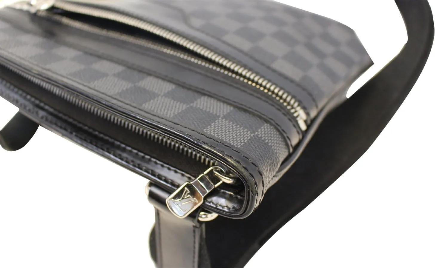 LOUIS VUITTON Damier Graphite Pochette Bosphore Crossbody Bag