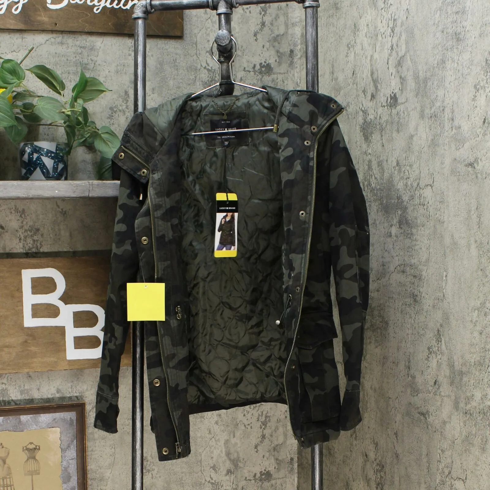 NWT Lucky Brand Women's Camo Hooded Anorak Quilted Lined Jacket. 1330497 Small