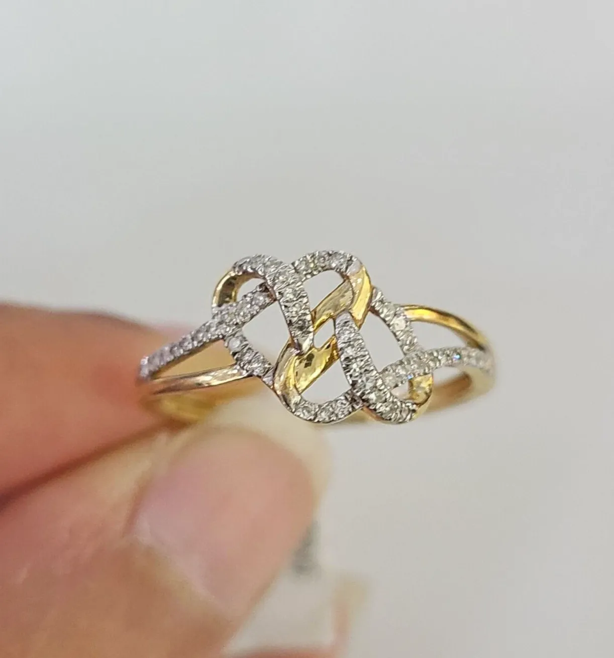 Real 10k Hearts Diamond Ladies Ring Women Casual 10Kt Yellow Gold