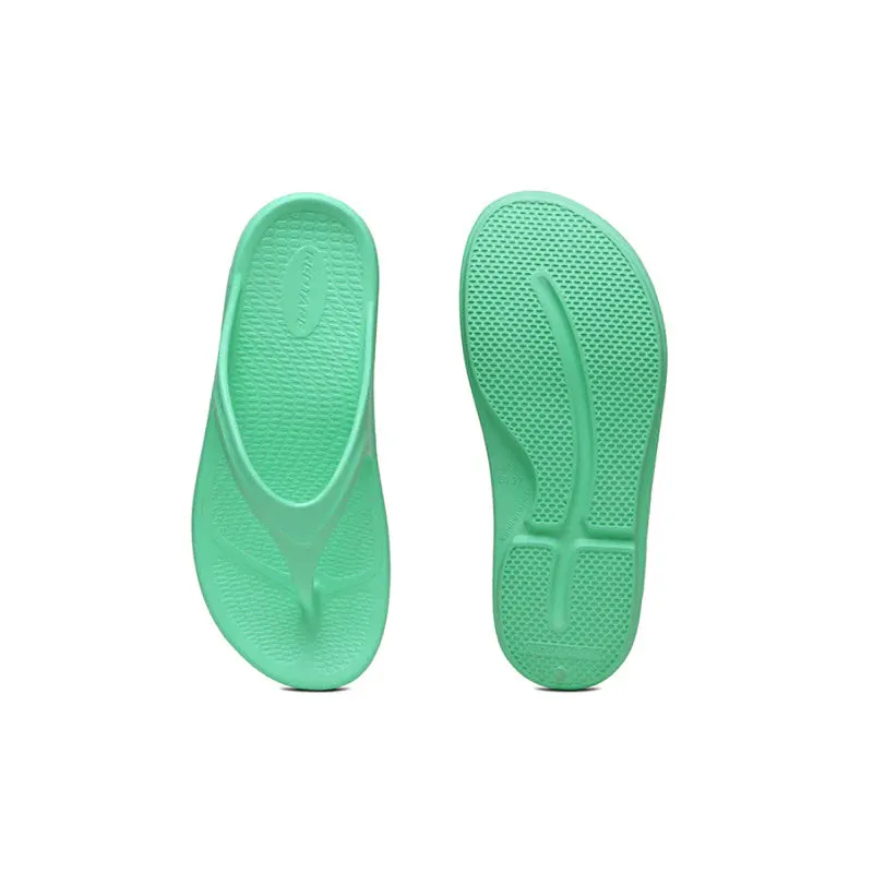 RedTape Women Green Solid Sunnies Thong Flip-Flops
