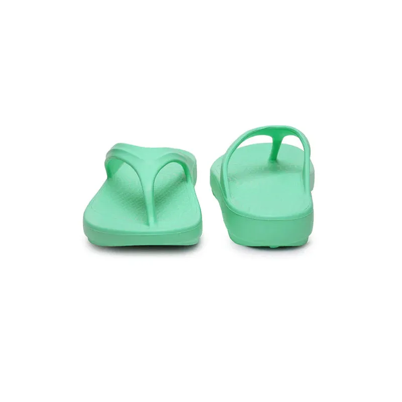 RedTape Women Green Solid Sunnies Thong Flip-Flops