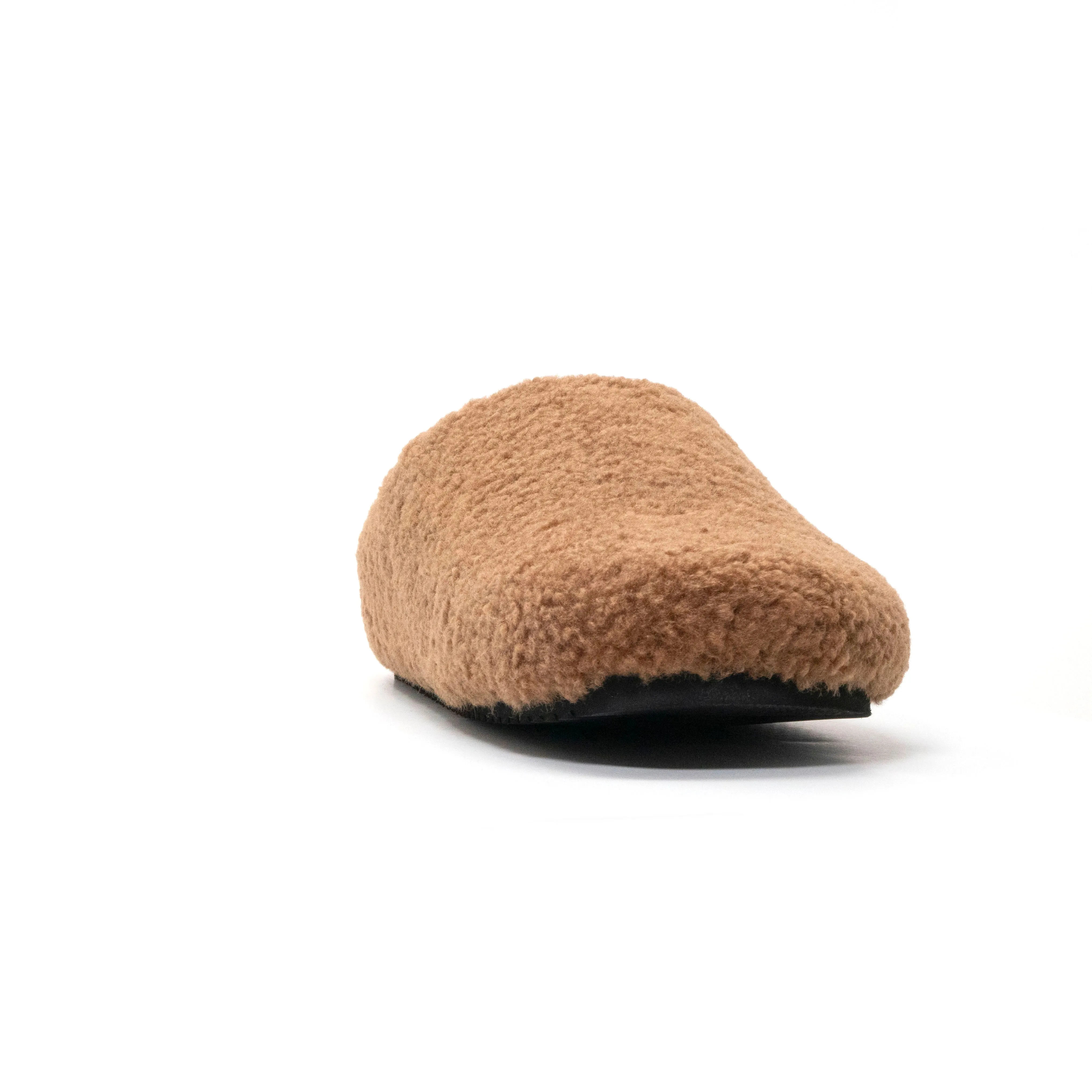 ROAM FUZZY CLOG COGNAC FAUX SHEARLING
