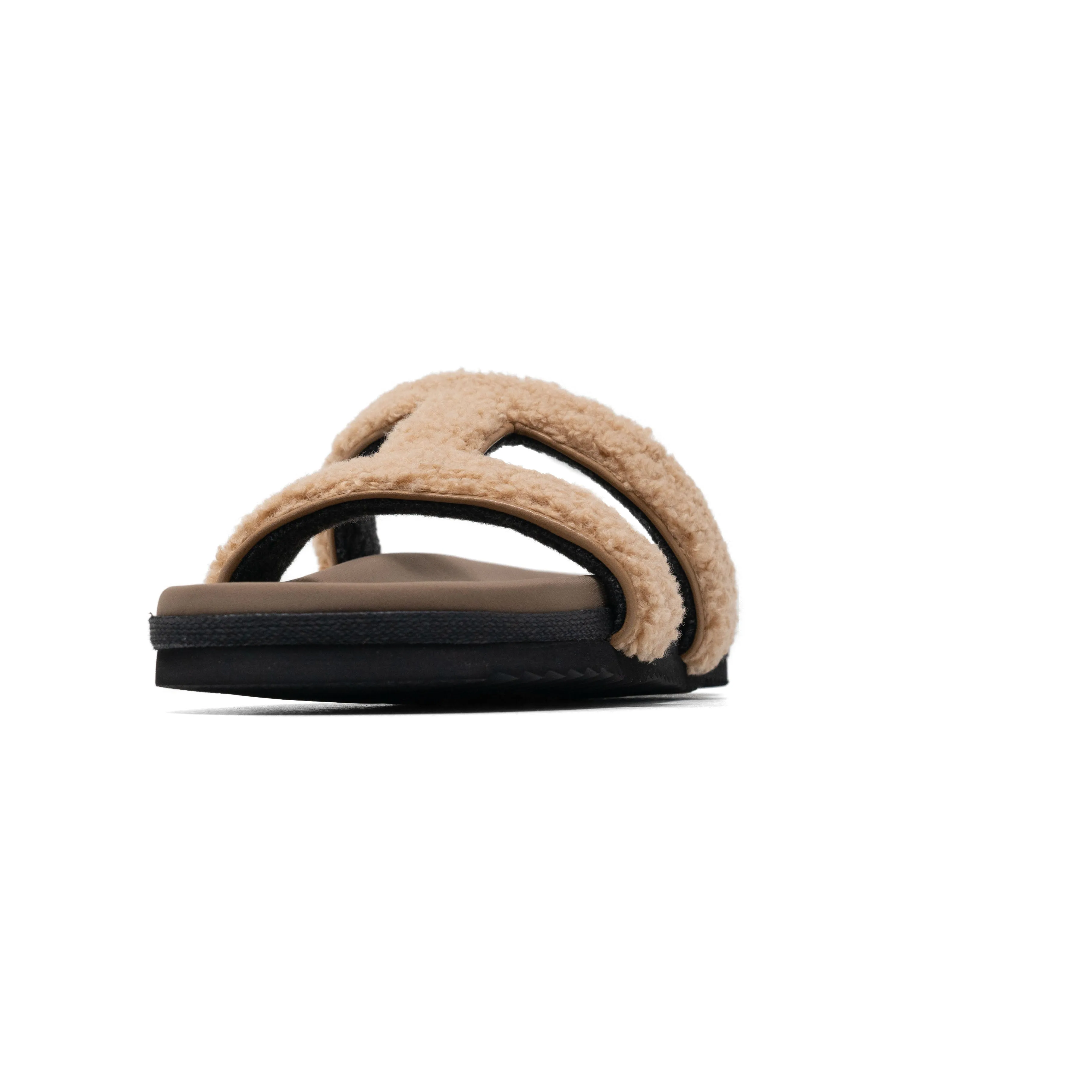 ROAM FUZZY CUFFS SANDAL BEIGE FAUX SHEARLING