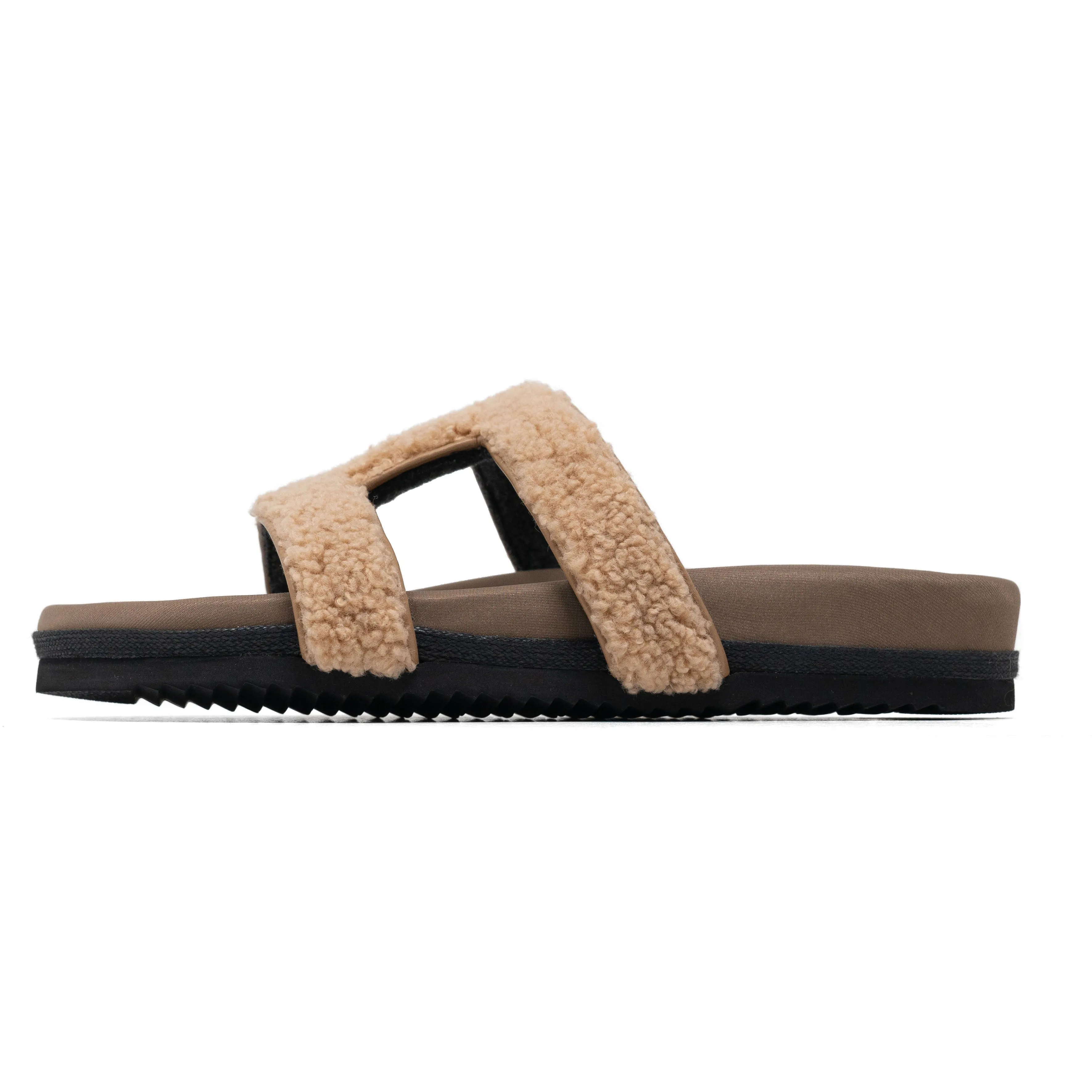 ROAM FUZZY CUFFS SANDAL BEIGE FAUX SHEARLING