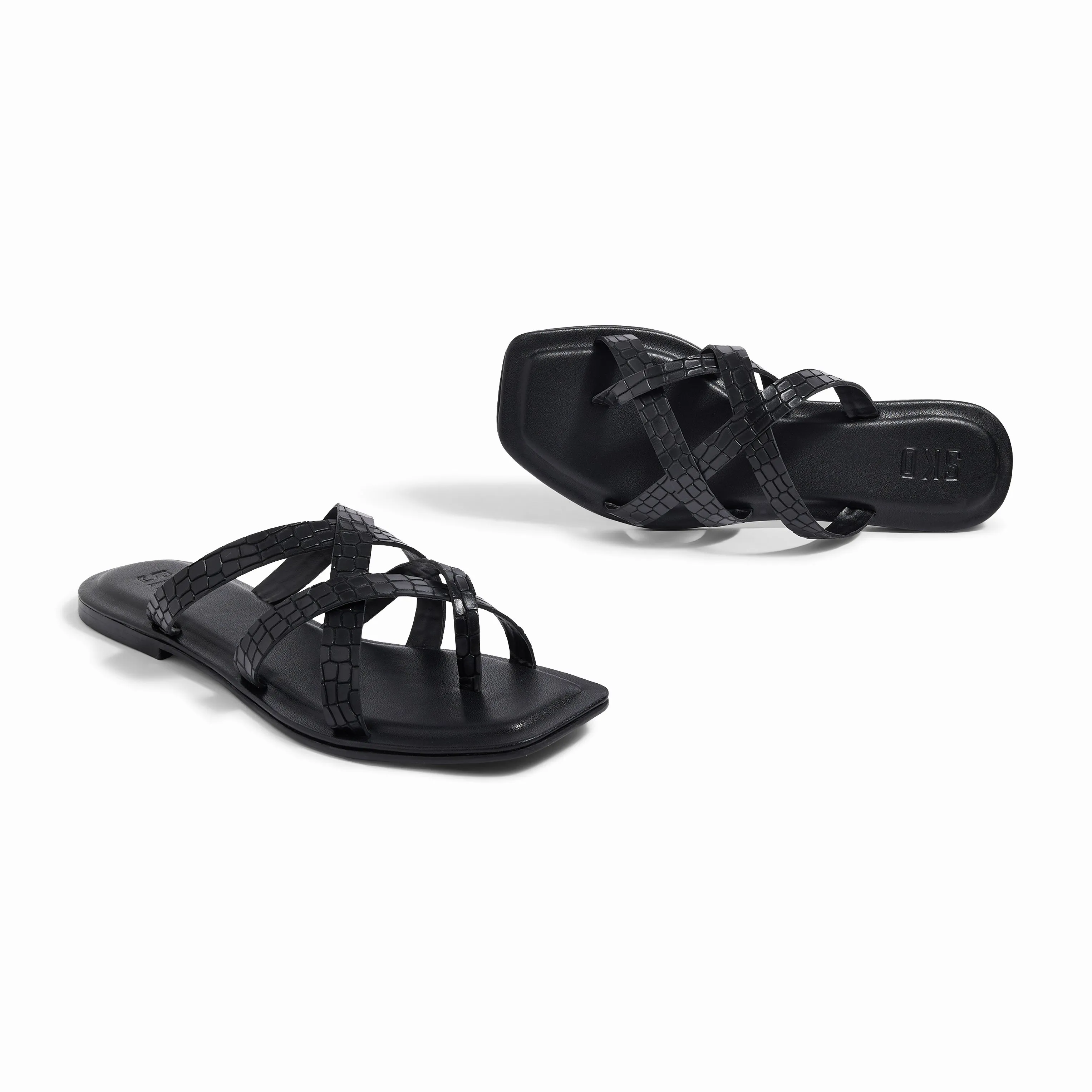 Salvadore Black Weave Flat Sandals For Women