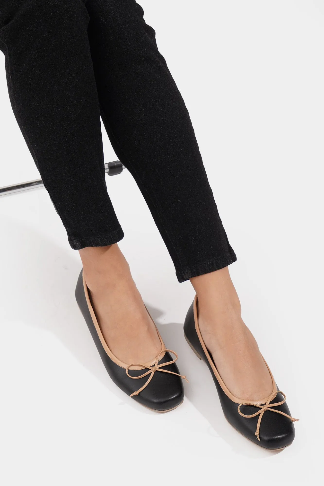 Square Toe Bow Ballerinas