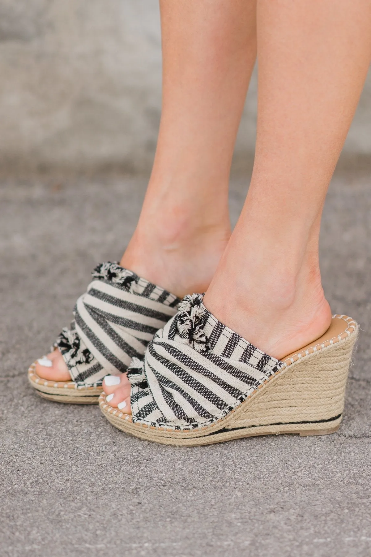 Sugar Wedges- Natural & Black Stripe