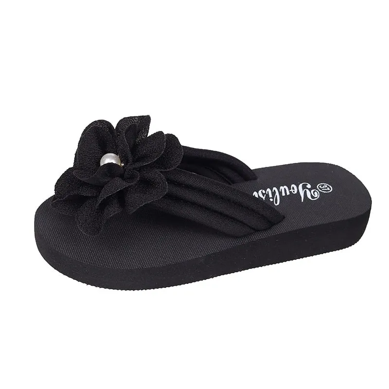 Summer Beach Style Thong Slippers for Women with Flower and Pearl