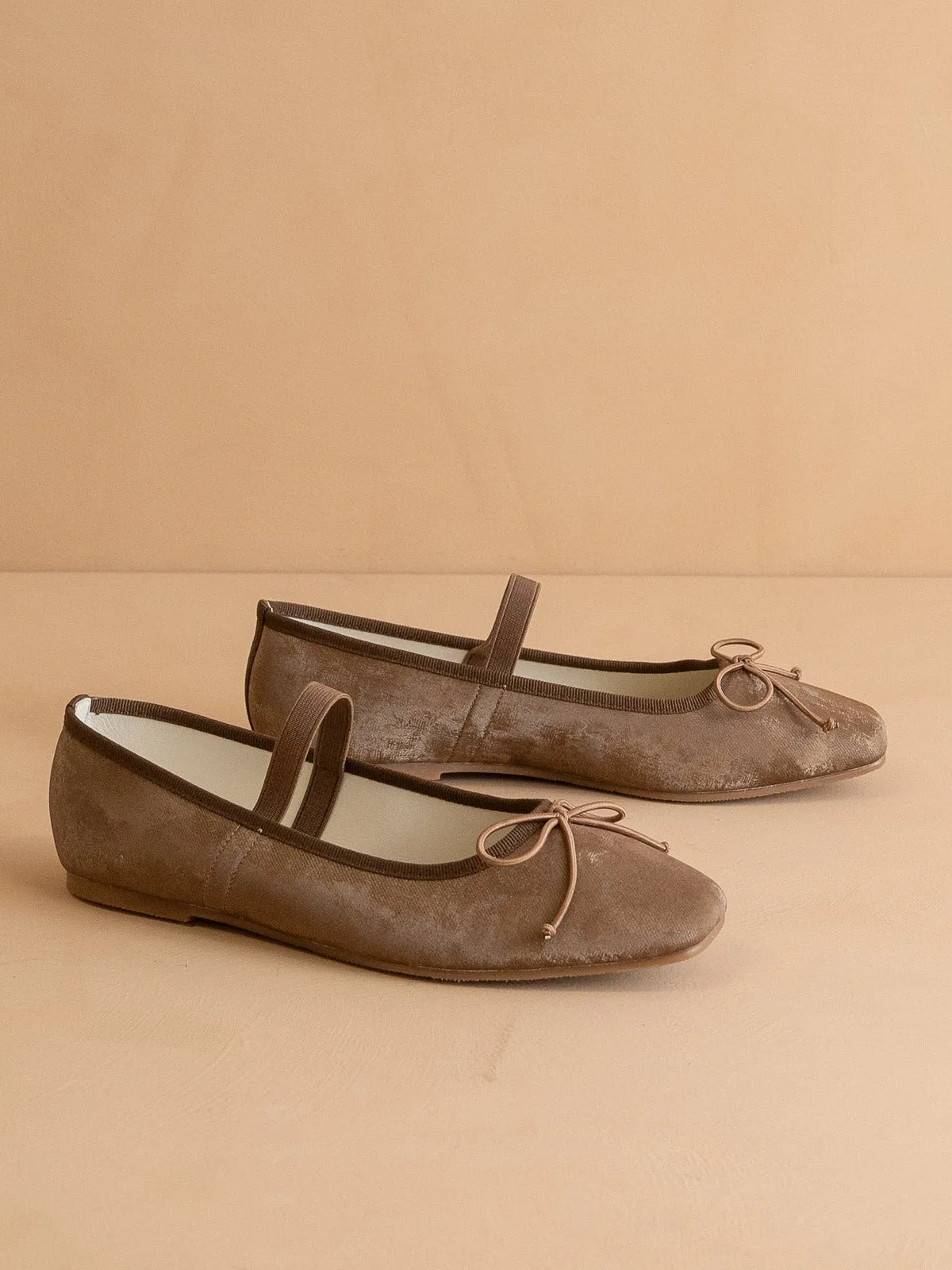 The London | Coffee Ballet Pointe Flat