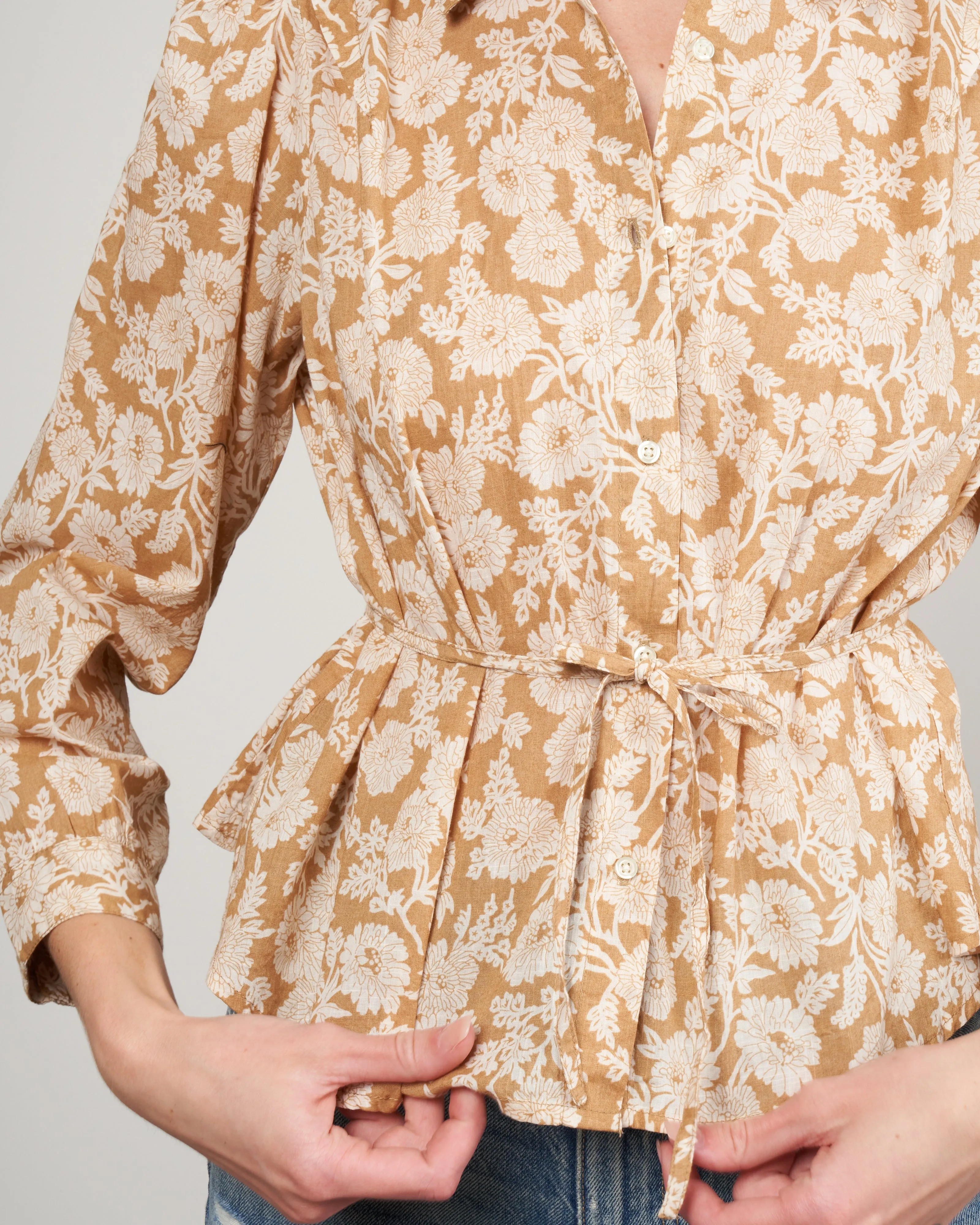 the stream top - oat wild brush floral