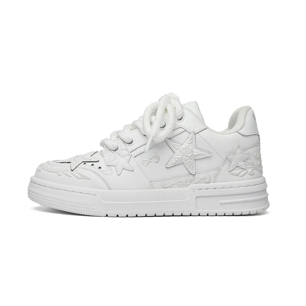 Urban Stereo Star Solid Color Sneaker