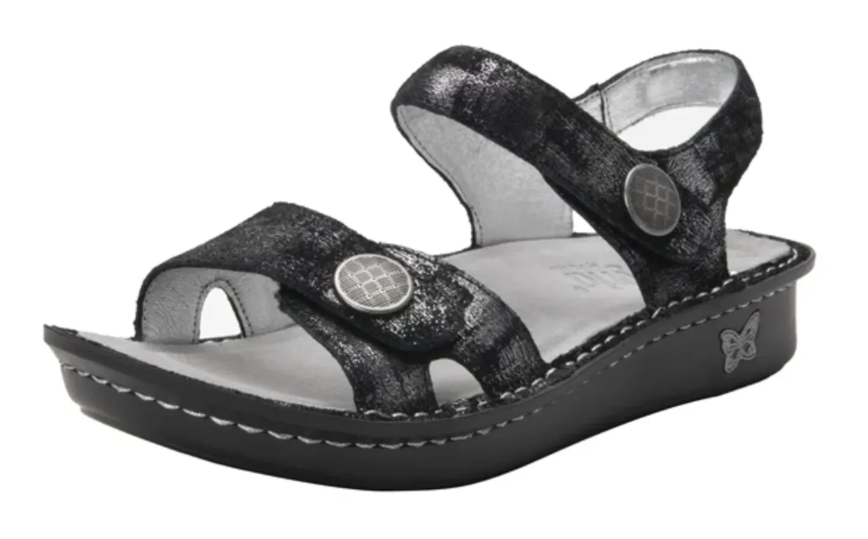 WOMEN'S ALEGRIA VIENNA | SMOLDER