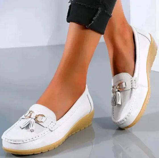 Women's Soft Sole Wedge Beanie Shoes