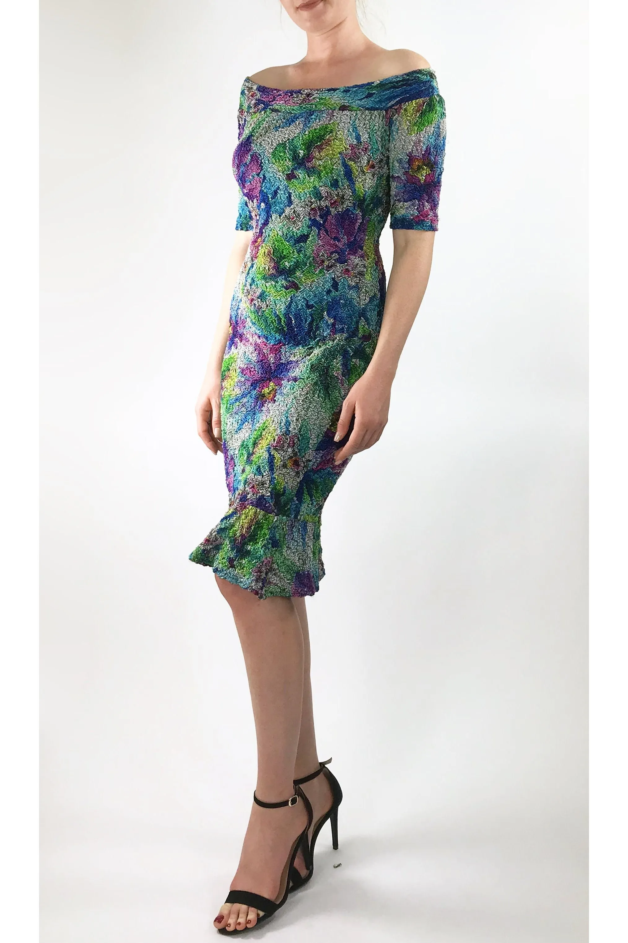 YULIA-A Off Shoulder Short Sleeve Fitted Puckered Print Dress